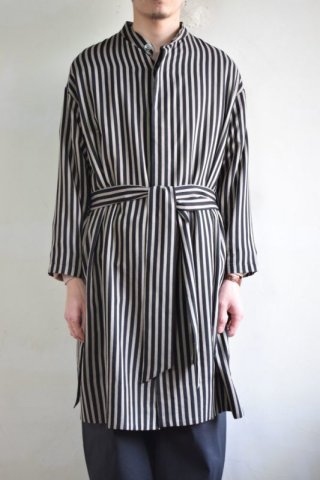 【PROSPECS】★人気★DAYLIKE2 IVORY★22.5~25cm★女性用★ simplicity حذاء لوفر نسائي أسود من الجلد اللامع بحزام واحد
