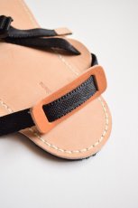 画像4: hender scheme (エンダースキーマ) device strap [black/natural] (4)