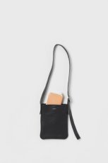 画像3: hender scheme (エンダースキーマ) one side belt bag small [2-colors] (3)