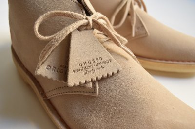 画像1: 【SALE】UNUSED (アンユーズド) × Clarks Desert Boot / UH0504 [sand] 