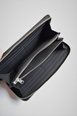 画像2: ERA. (イーラ) BUBBLE CALF ROUND SLIM WALLET [BLACK] (2)