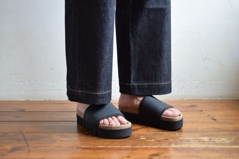 画像1: hender scheme(エンダースキーマ) caterpillar [black]