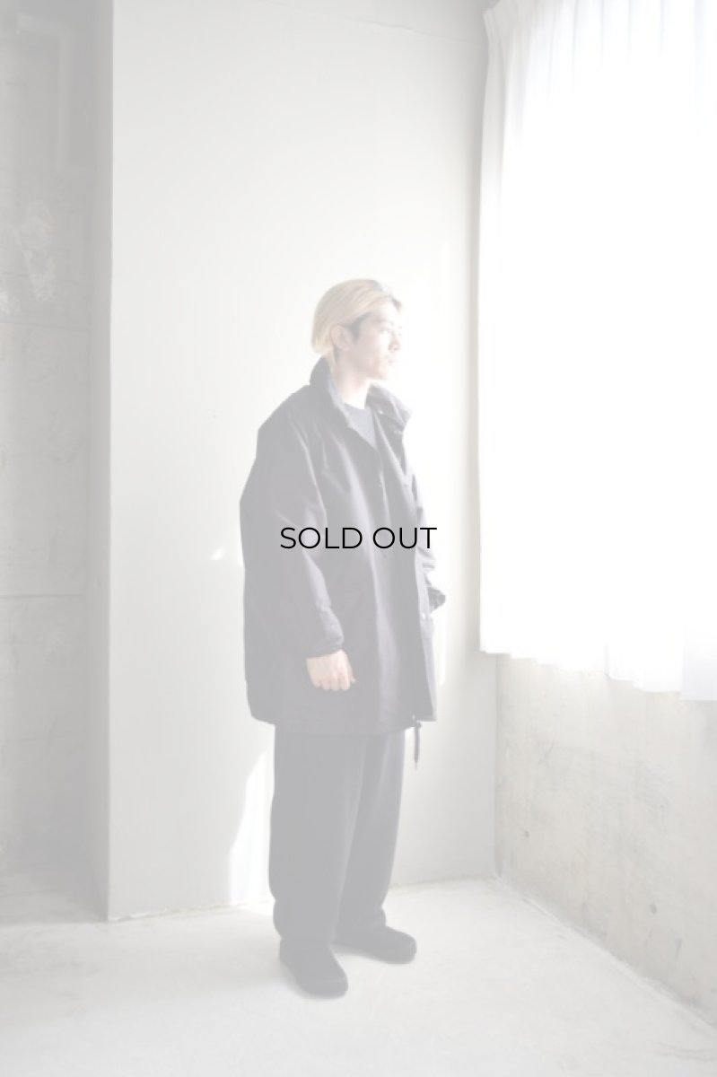 身長173cm、体重62kgの体型でサイズ2の着用例