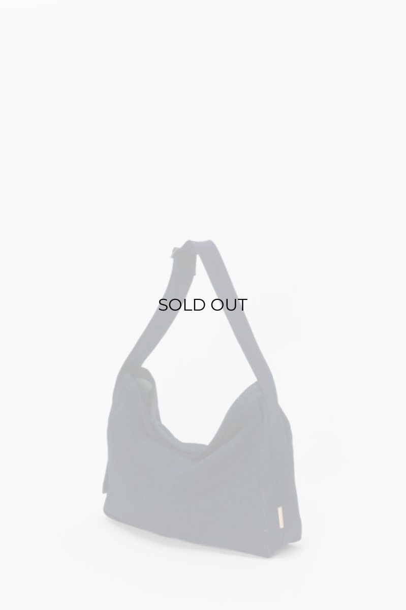 画像3: hender scheme (エンダースキーマ) square shoulder bag small  [indigo one wash] (3)