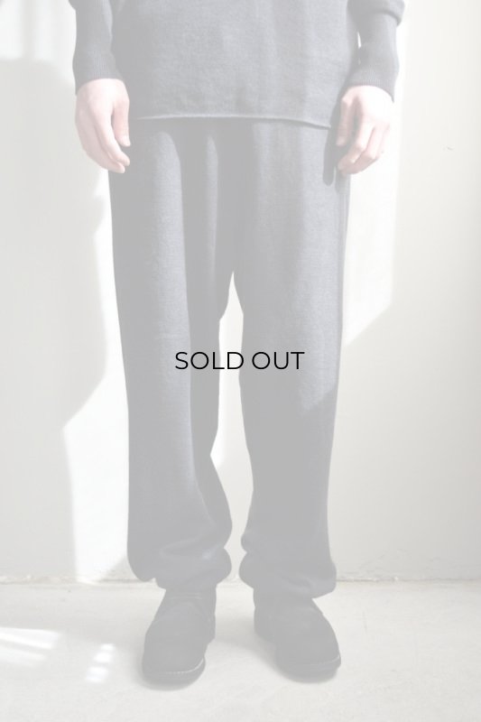 COMOLI (コモリ) ウール和紙 ニットパンツ [CHARCOAL]