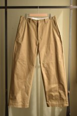 画像5: UNIVERSAL PRODUCTS (ユニバーサルプロダクツ) NO TUCK CHINO TROUSERS 233-60506 [CAMEL] (5)