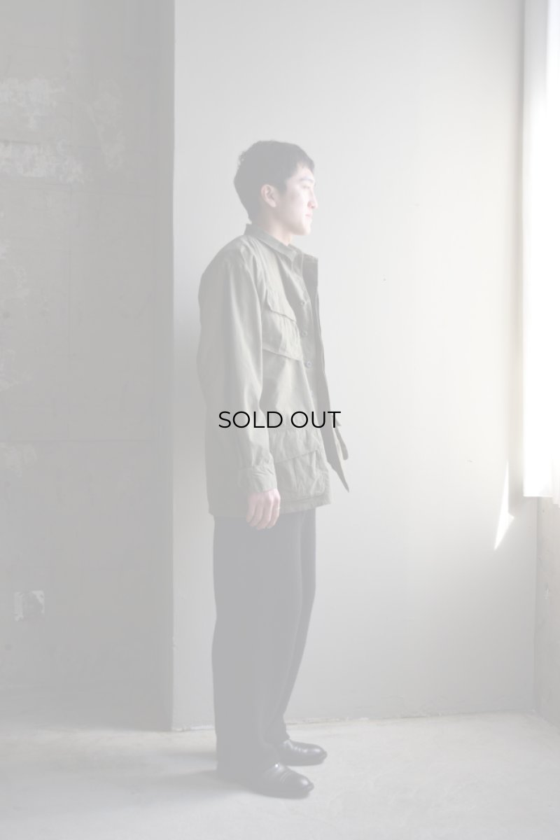 身長175cm、体重62kgの体型でサイズ5の着用例