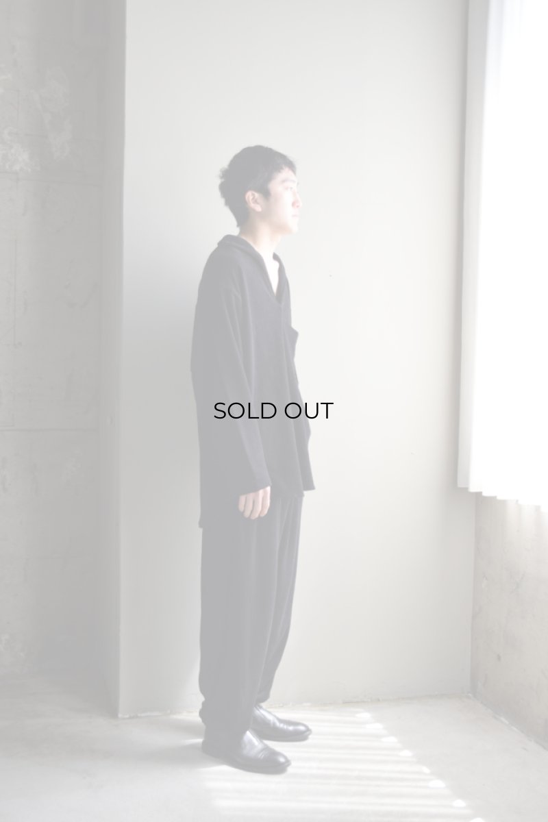 身長175cm、体重62kgの体型でサイズ2の着用例