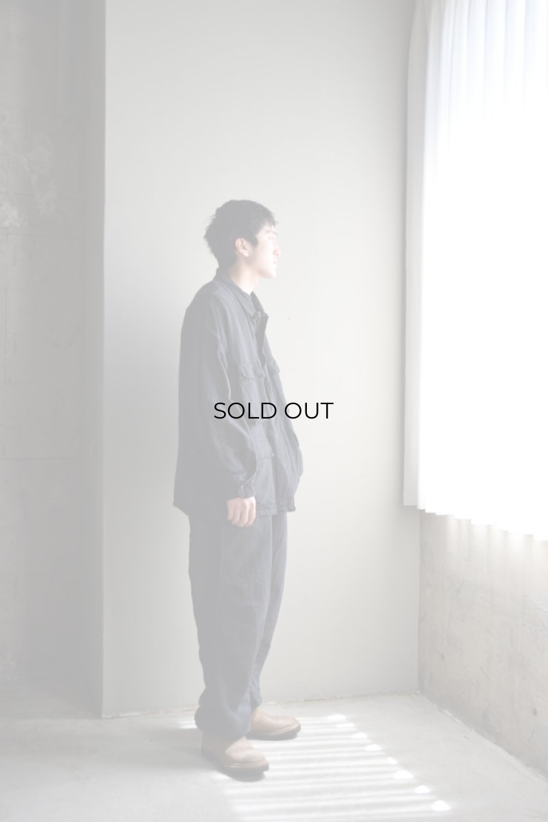 身長175cm、体重62kgの体型でサイズ2の着用例