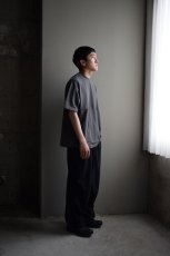 身長175cm、体重62kgの体型でサイズ2の着用例