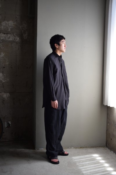 画像1: COMOLI (コモリ) シルク製品染 シャツ [BLACK]