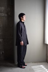 身長175cm、体重62kgの体型でサイズ2の着用例