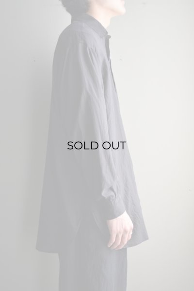 COMOLI (コモリ) シルク製品染 シャツ [BLACK]