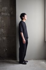 身長175cm、体重62kgの体型でサイズ2の着用例