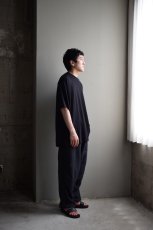 身長175cm、体重62kgの体型でサイズ3の着用例