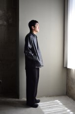 身長175cm、体重62kgの体型でサイズ2の着用例