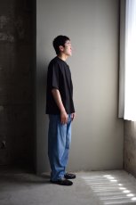 身長175cm、体重62kgの体型でサイズ5の着用例