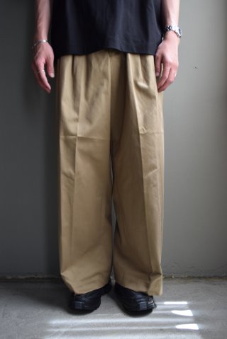 パンツ UNIVERSAL PRODUCTS 2TUCK WIDE CHINO UNIVERSAL PRODUCTS (ユニバーサルプロダクツ) 2TUCK WIDE CHINO