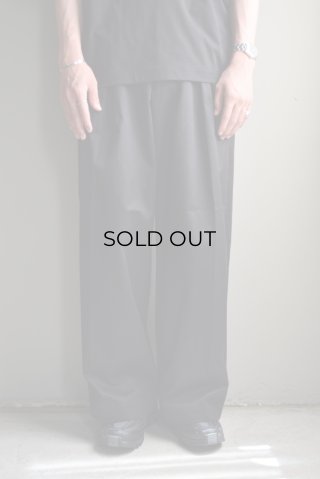 UNIVERSAL PRODUCTS (ユニバーサルプロダクツ) WOOL LINEN 2 TUCK