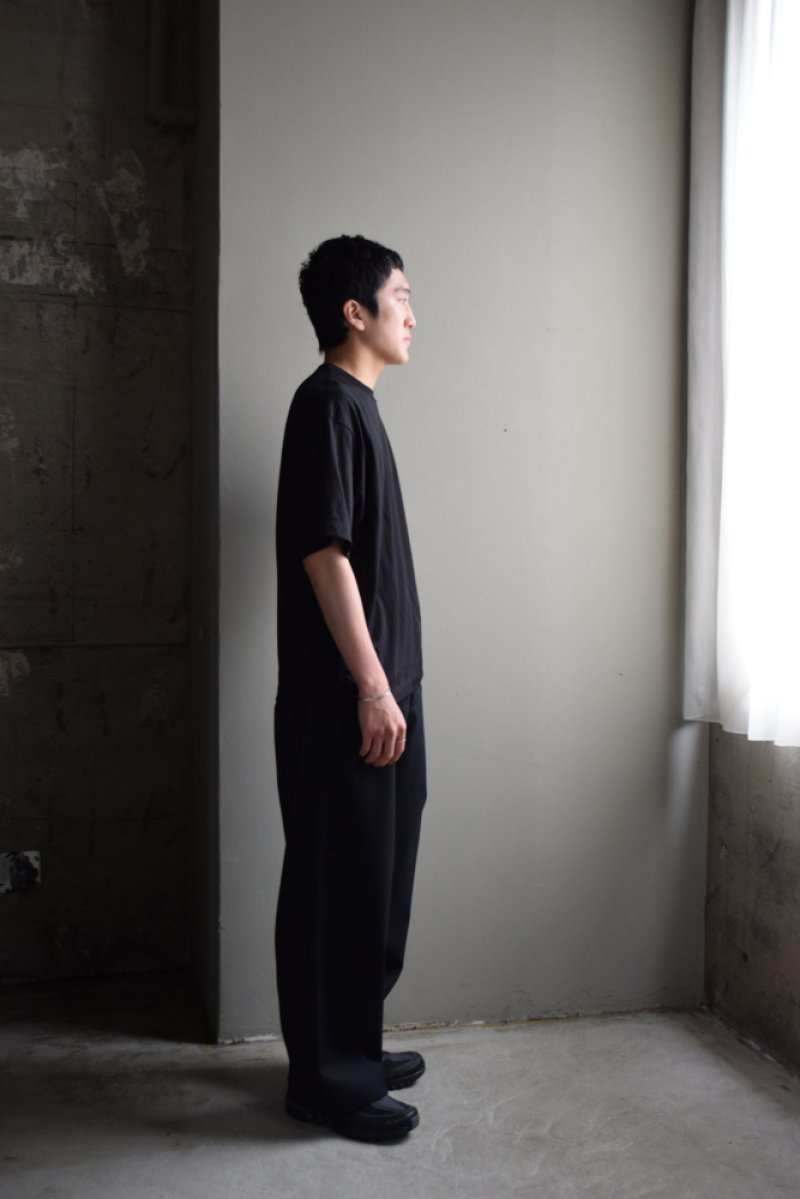 画像1: MARKAWARE (マーカウェア) Organic Wool Survival Cloth® Triple Pleated Wide Trousers [BLACK] 