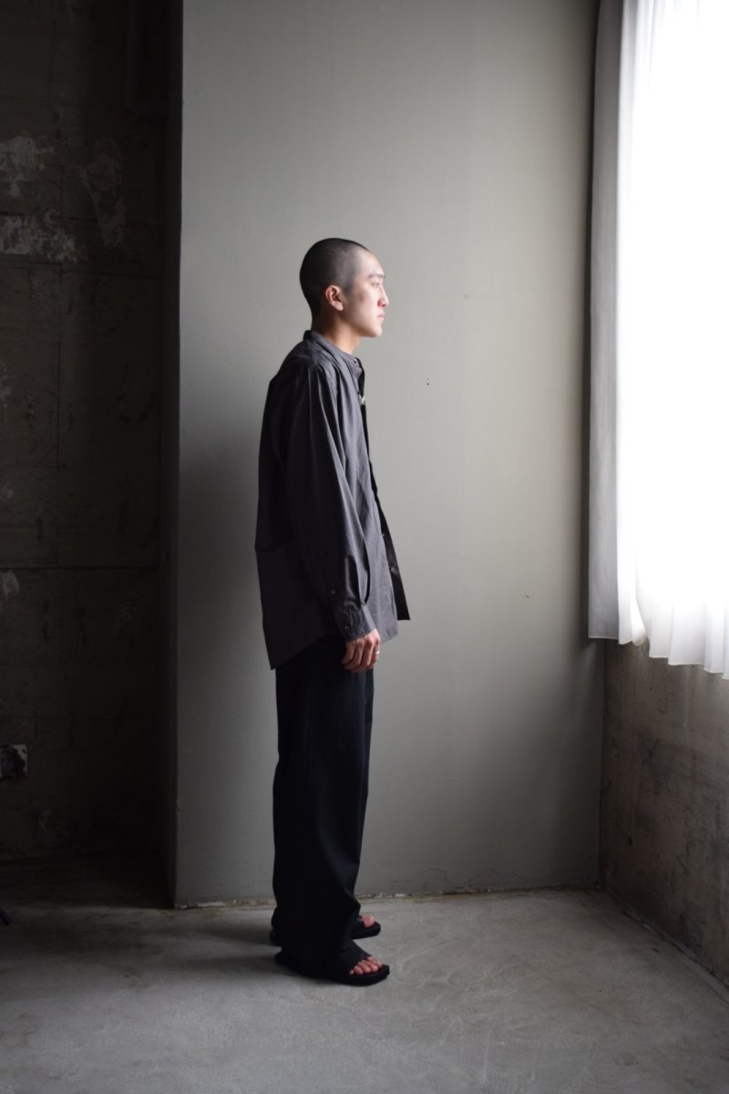 画像2: CIOTA (シオタ) Band Collar Long Sleeve Shirt (Cotton Rayon) [CHARCOAL GRAY]