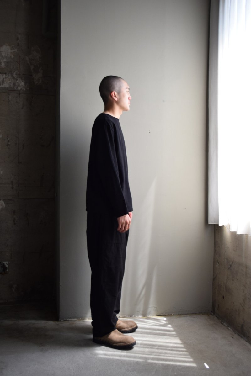 画像1: COMOLI (コモリ) コットン ボートネック [BLACK]