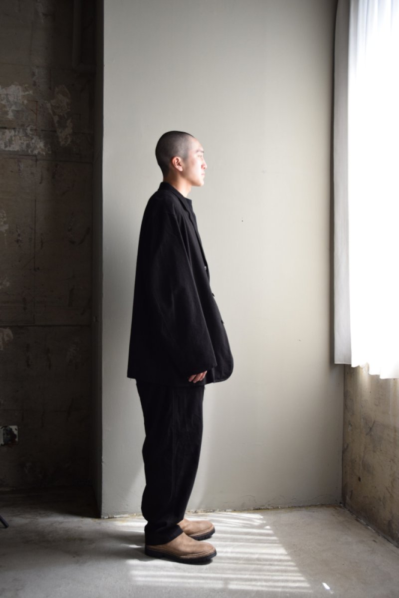 画像1: COMOLI (コモリ) コットンネル テーパードパンツ [BLACK]