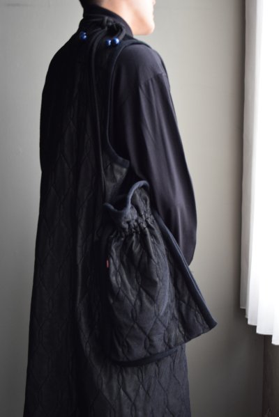 画像2: m's braque (エムズ ブラック) SILK-LOFT QUILTING DRAWSTRING BAG [2-colors]