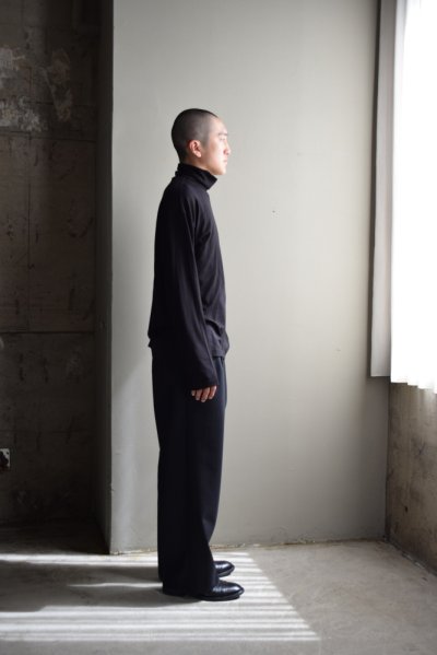 画像1: MARKAWARE (マーカウェア) Super 160’s Wool Washable Knit Long Sleeve Turtle Neck [BLACK]