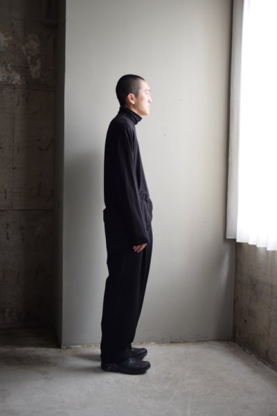 画像1: MARKAWARE (マーカウェア) Polwarth Tuxedo Cloth Double Pleated Wide Trousers [BLACK] 