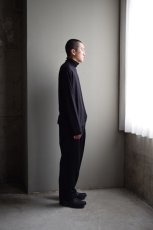 身長175cm、体重62kgの体型でサイズ2の着用例