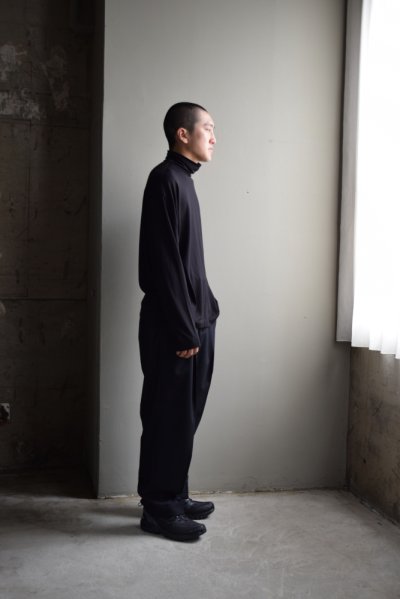 画像1: MARKAWARE (マーカウェア) 2/80 Organic Wool Flannel DOUBLE PLEATED TROUSERS [BLACK] 