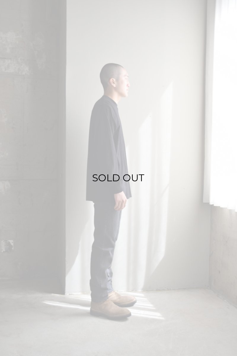 身長175cm、体重62kgの体型でサイズ2の着用例