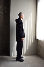 身長175cm、体重62kgの体型でサイズ3の着用例