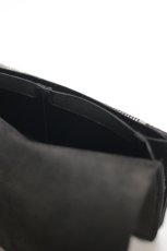 画像4: GUIDI (グイディ) PRESSED KANGAROO WALLET [BLACK] (4)