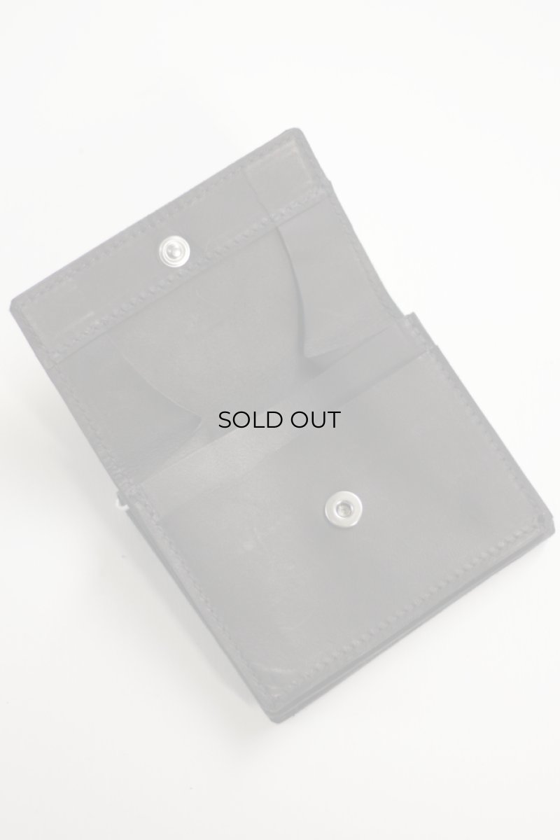 画像2: GUIDI (グイディ) PRESSED KANGAROO DOUBLE WALLET [BLACK] (2)