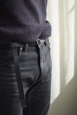 画像4: GUIDI (グイディ) BISON FULL GRAIN LEATHER BELT [BLACK] (4)