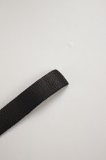 画像3: GUIDI (グイディ) BISON FULL GRAIN LEATHER BELT [BLACK] (3)