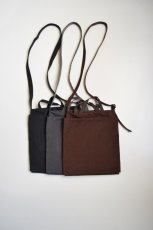 画像1: ERA. (イーラ) TAS US HELMET BAG HALF [3-colors] (1)