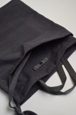 フロントポケット