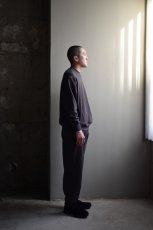 身長175cm、体重62kgの体型でサイズ3の着用例