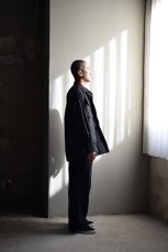 身長175cm、体重62kgの体型でサイズ5の着用例