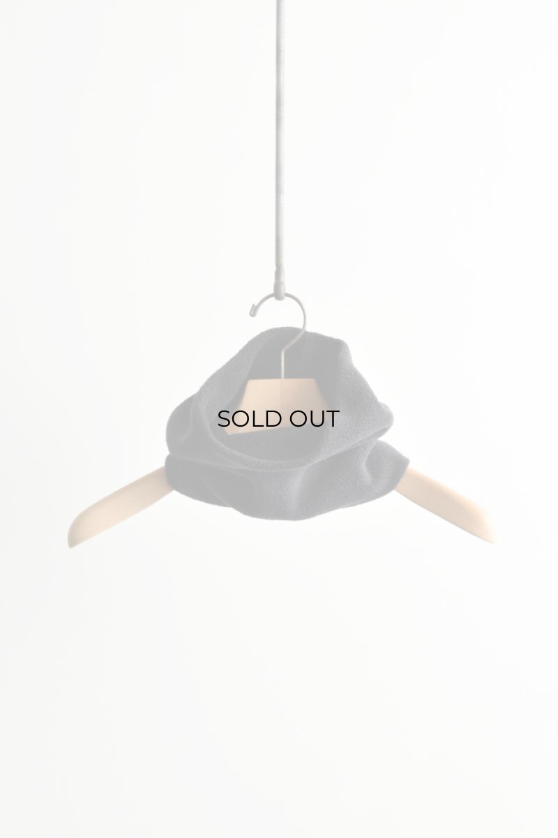 画像1: COMOLI (コモリ) フリース ネックウォーマー [FADE BLACK] (1)