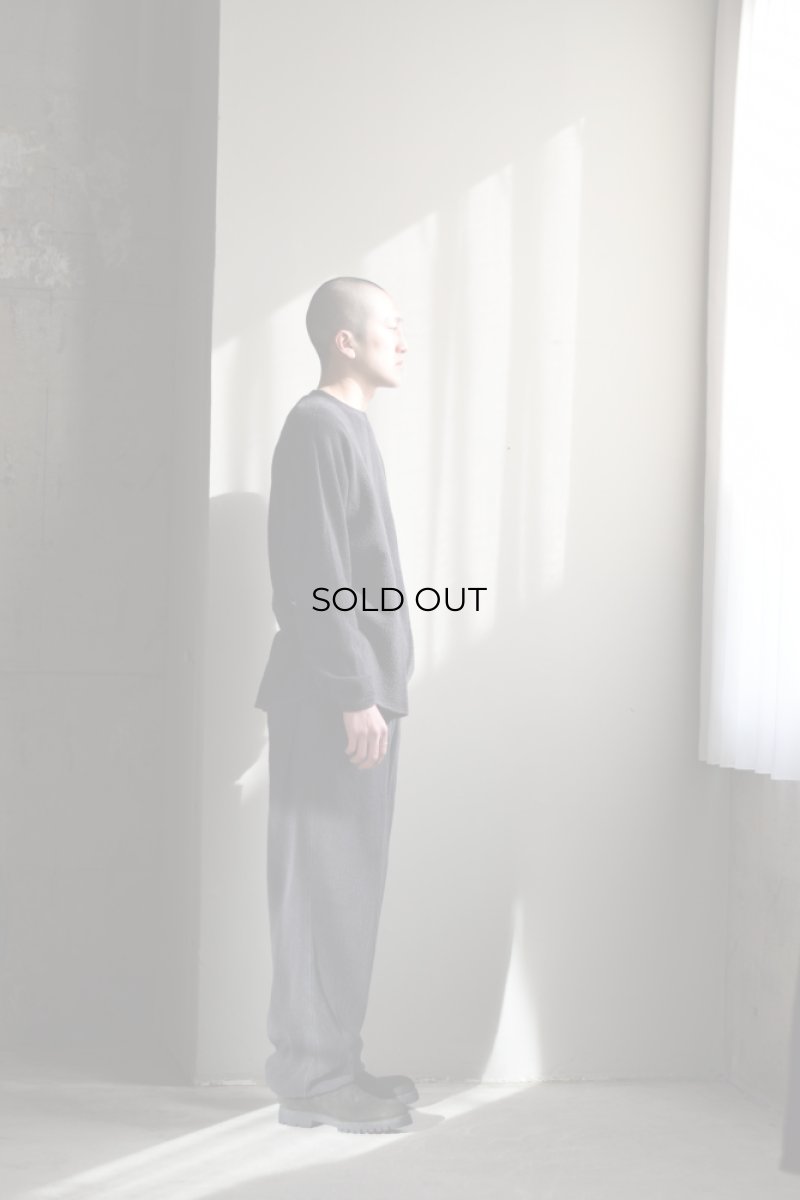 身長175cm、体重62kgの体型でサイズ3の着用例