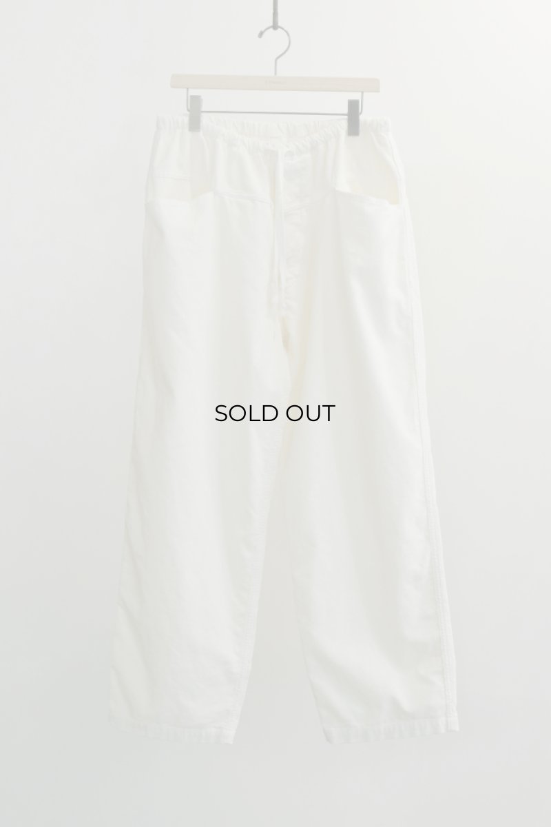 画像5: COMOLI (コモリ) コーデュロイ ドローストリングパンツ [WHITE] (5)