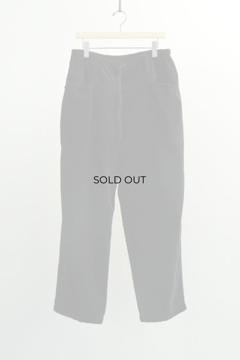 画像5: COMOLI (コモリ) コーデュロイ ドローストリングパンツ [BLACK] (5)