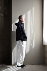 身長175cm、体重62kgの体型でサイズ1の着用例