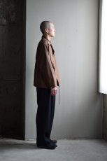 身長175cm、体重62kgの体型でサイズ2の着用例