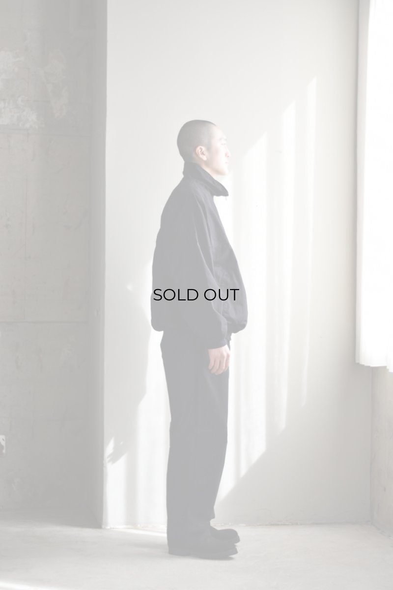 身長175cm、体重62kgの体型でサイズ2の着用例