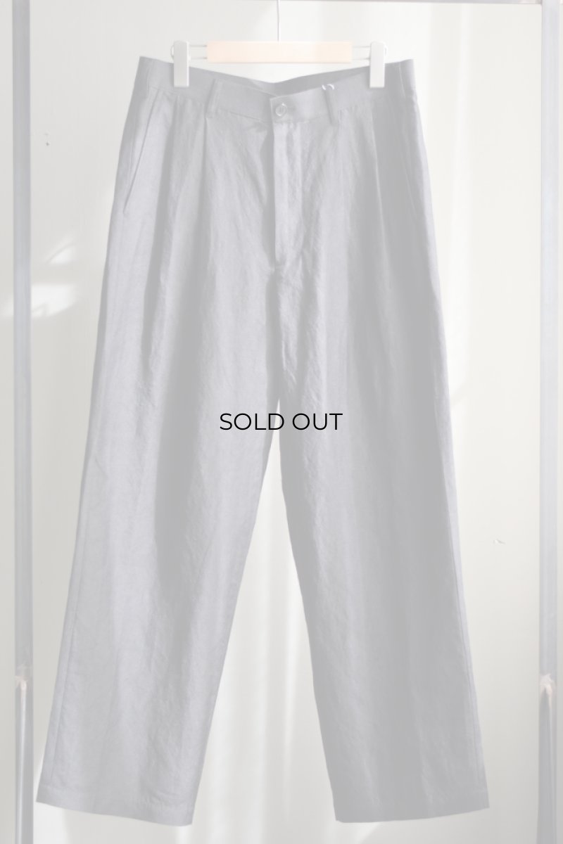 画像5: UNIVERSAL PRODUCTS (ユニバーサルプロダクツ) WOOL LINEN 2 TUCK TROUSERS 261-60504 [CHARCOAL] (5)